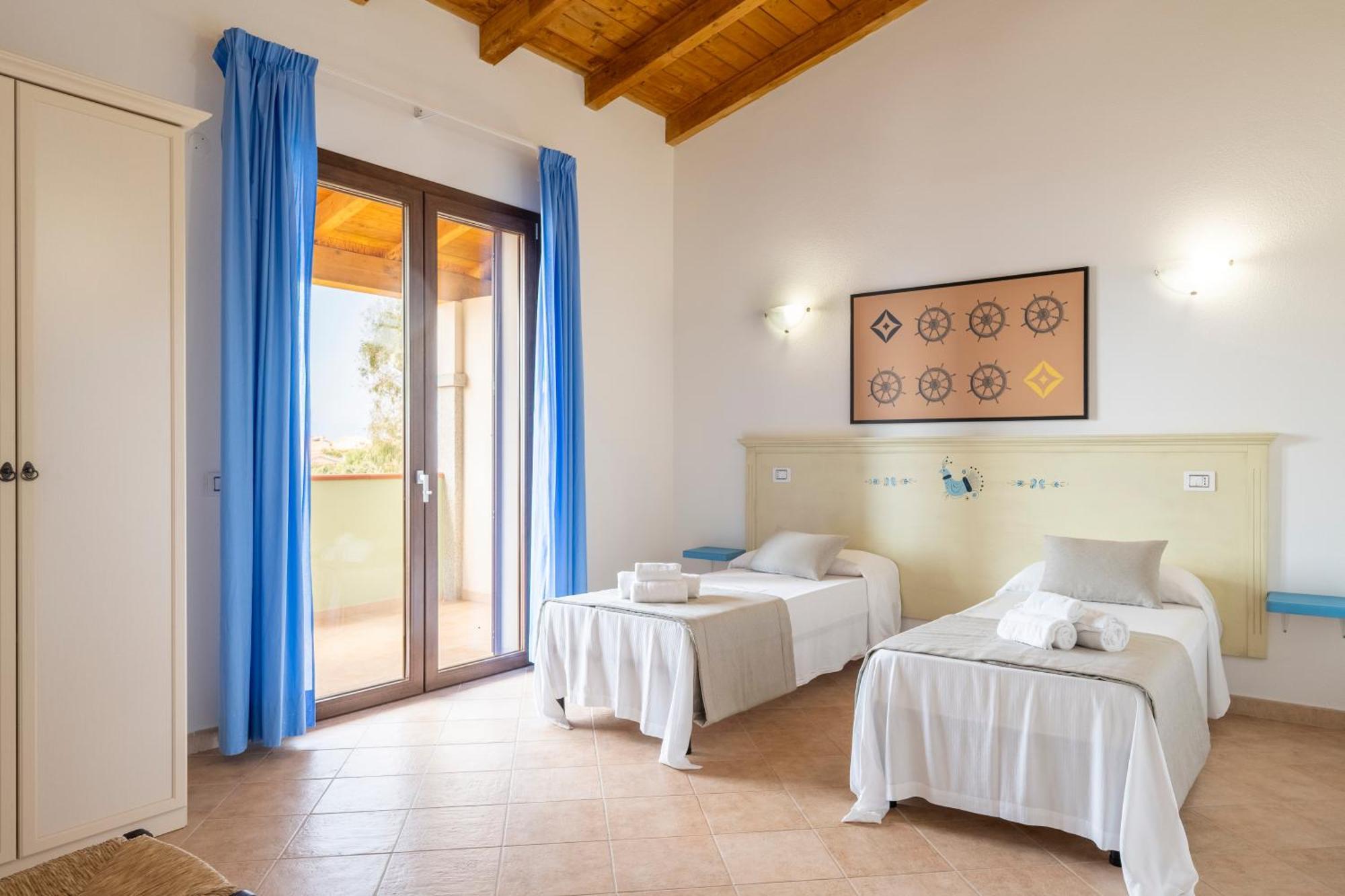 Mimose Beach Village Badesi Bagian luar foto